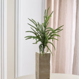 Green Small single branch Pine